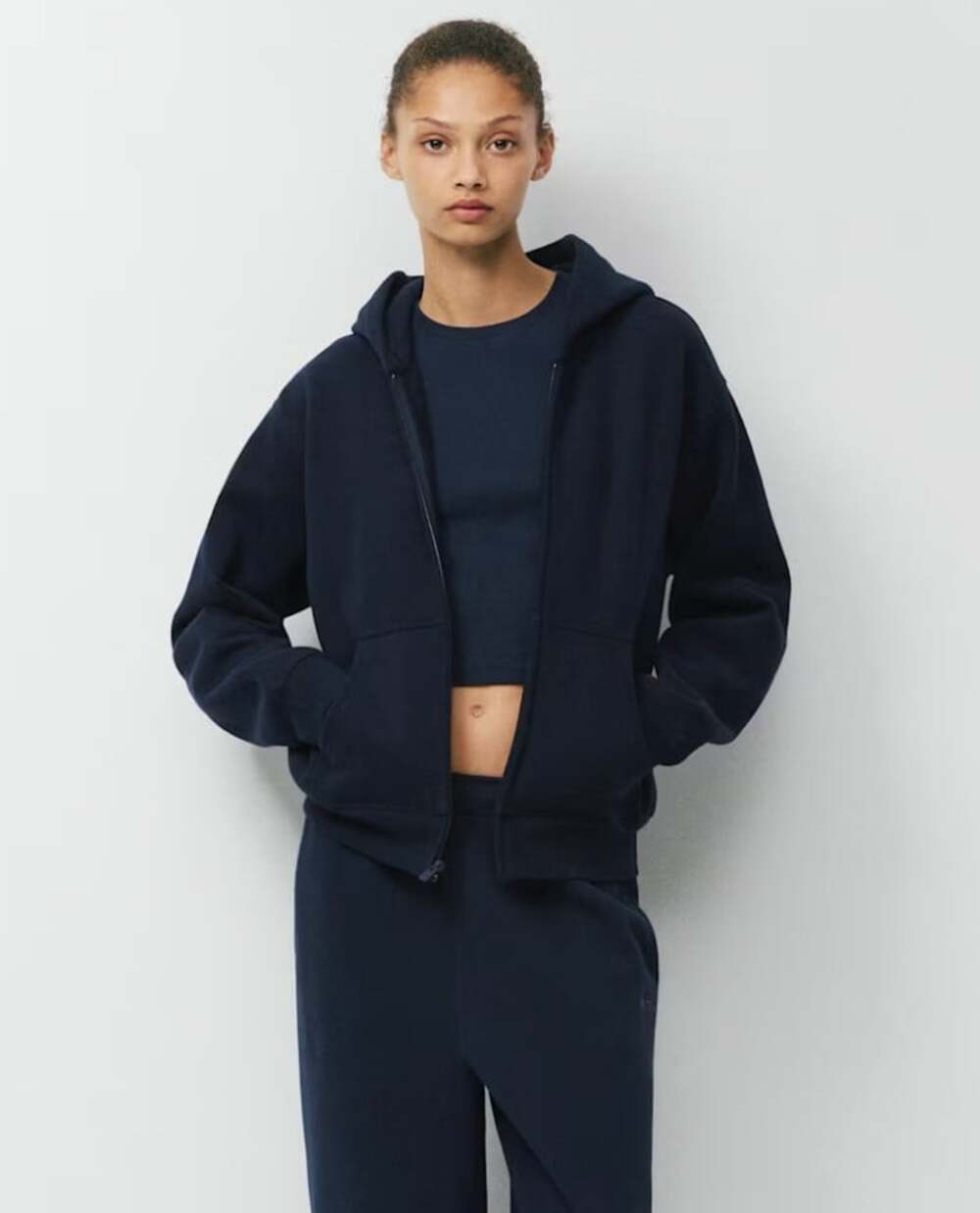 Aritzia Cozy Sweatfleece Perfect Zip Hoodie in Admiral Navy Size Small